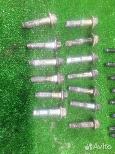 Болт двигателя Ford Focus 2 1.6Л 115 Л.С