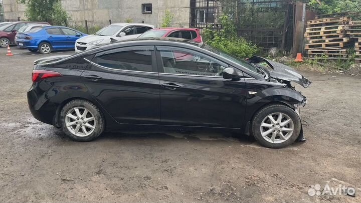 Кронштейн двигателя правый Hyundai Elantra (MD) 21