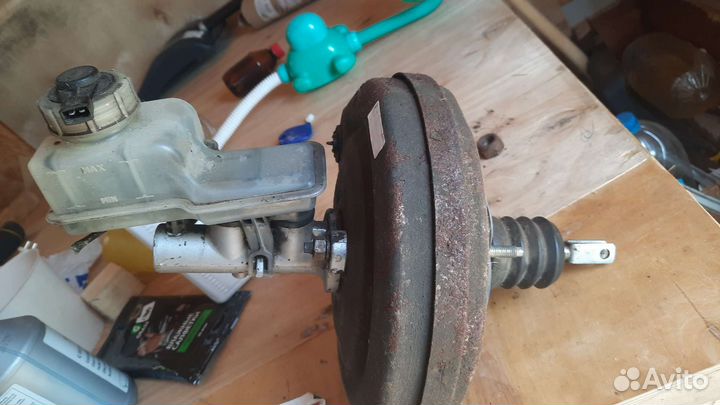 Главный тормозной цилиндр