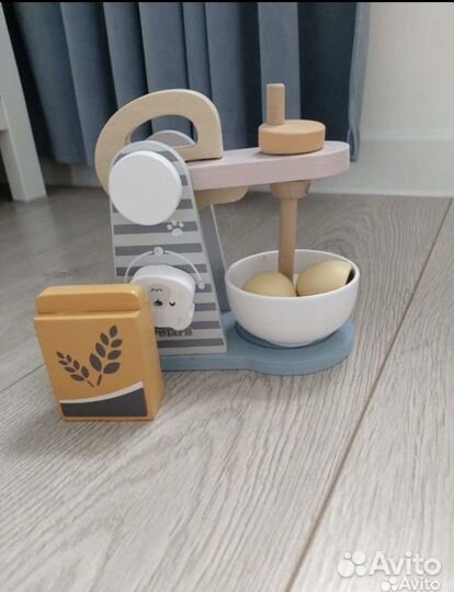 Деревянная посудка игрушечная