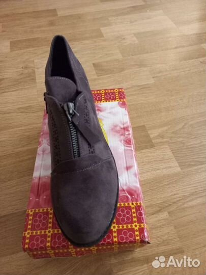 Туфли женские новые