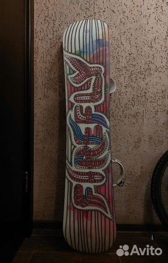 Сноуборд с креплениями для девочки