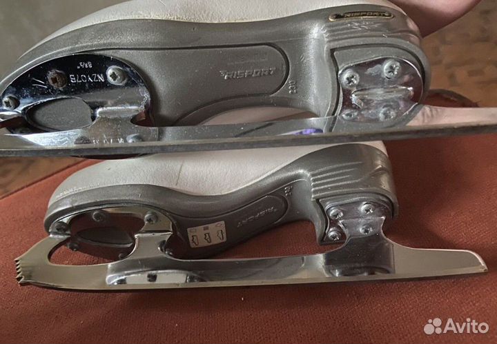 Фигурные коньки risport 230