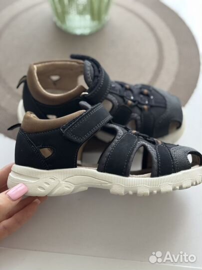 Сандали детские 29 размер