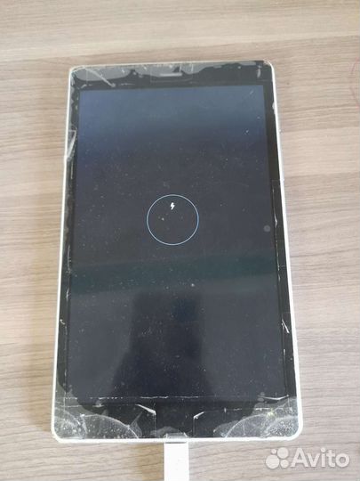 Планшет Samsung tab A под ремонт или запчасти