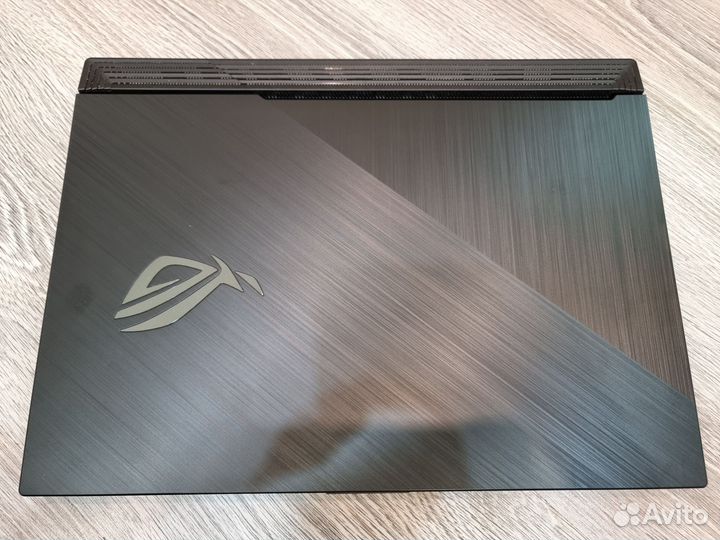 Игровой ноутбук asus rog strix g17