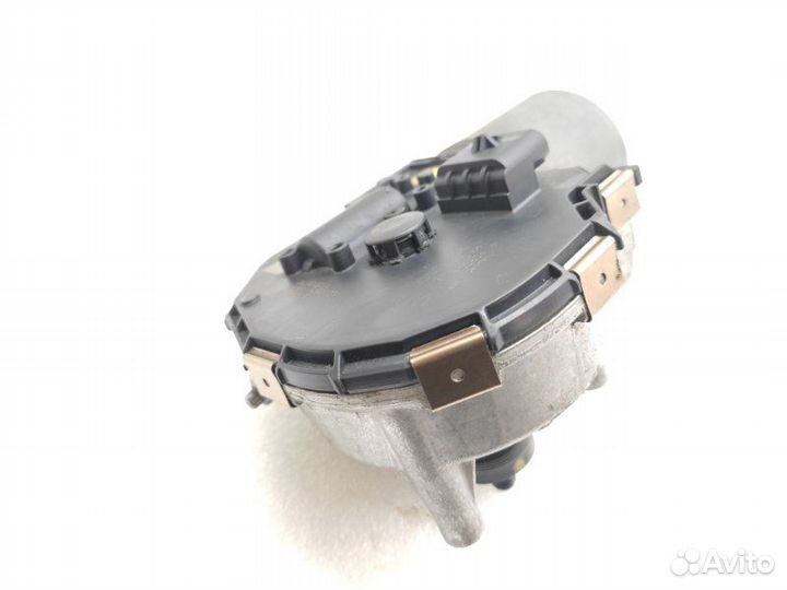 Моторчик стеклоочистителя Mercedes-Benz Cls-Class