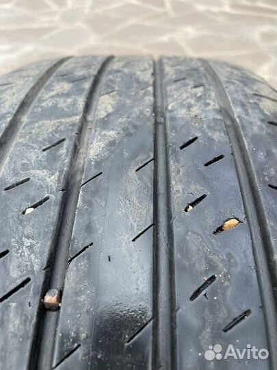 Bridgestone Alenza H/L 33 2.25/60 R18