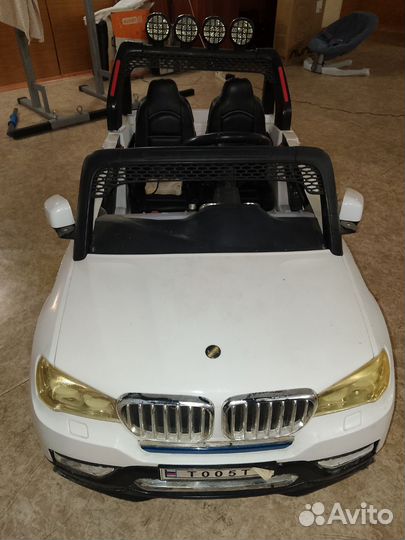 Детский электромобиль bmw