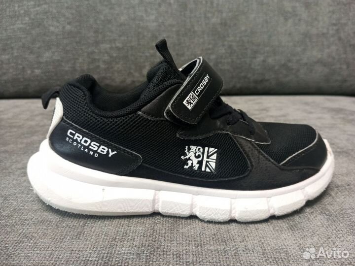 Кроссовки для мальчика