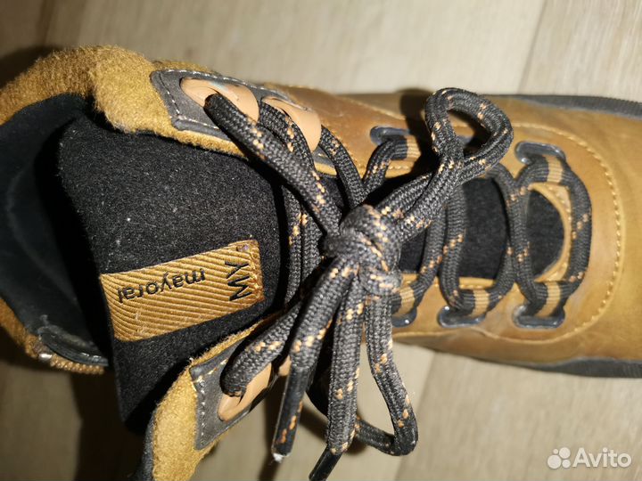 Ботинки демисезонные 38 размер