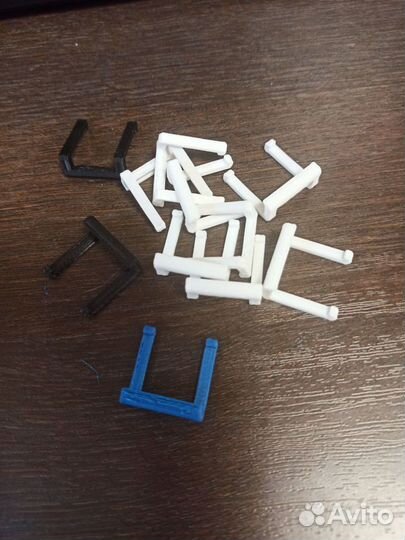 Фиксаторы (локер) для PCI-e разъема USB райзера