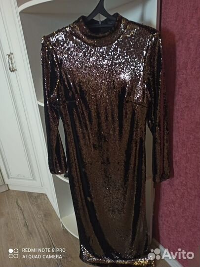 Вечернее платье