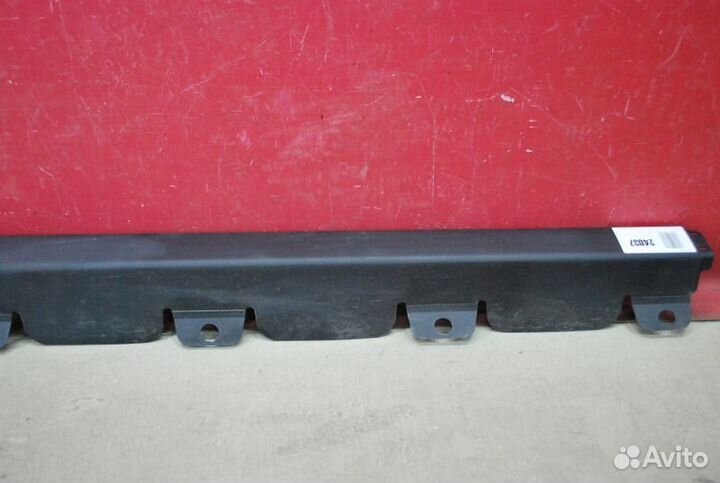 Накладка на порог (наружная) правая Lifan X50