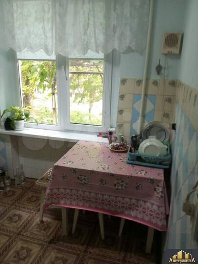 3-к. квартира, 58 м², 1/5 эт.