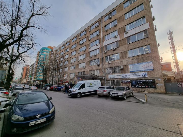 Офис, Чехова/ М.Горького, 284 м²