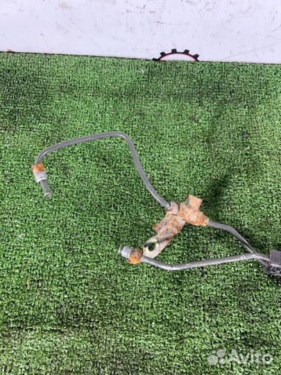 Распределитель тормозной Toyota Celica ZZT231