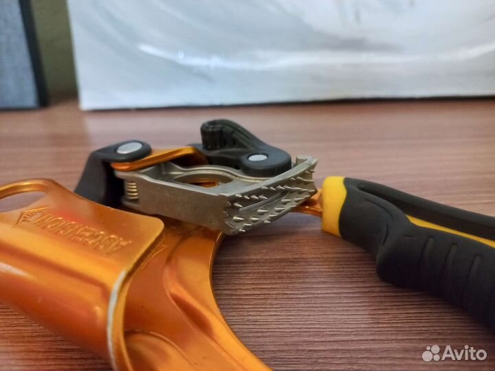 Petzl жумар