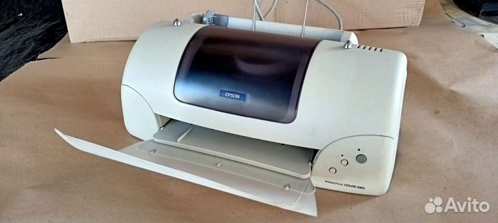 Цветной струйный принтер