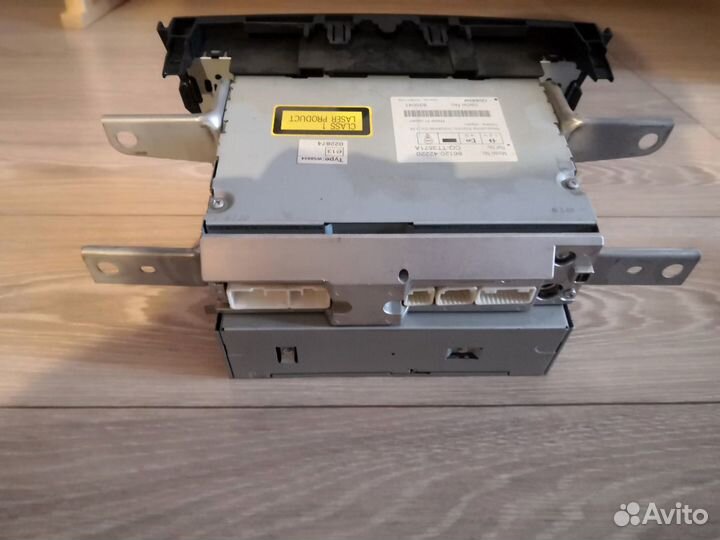 Продам автомагнитолу Rav 4 30кузов