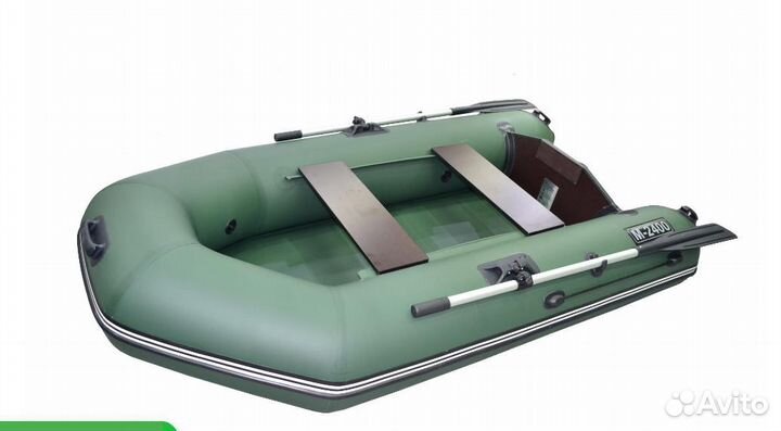 Двухместная лодка Муссон 2400, под мотор