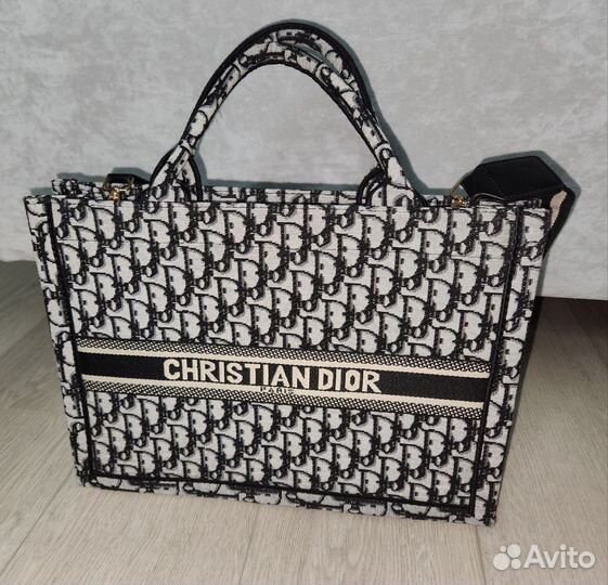 Сумка christian dior