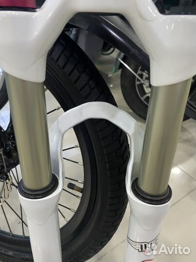 Вилка Manitou Air 27,5