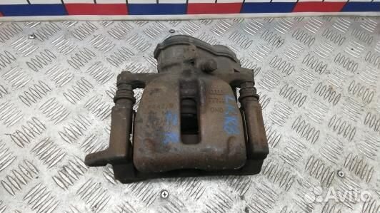 Суппорт тормозной задний правый audi Q5 (LKR08OP01