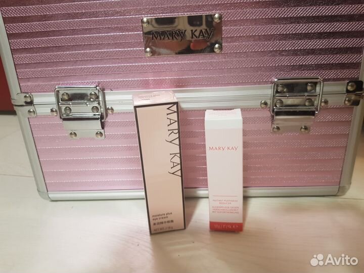 Маски, крема для глаз и лица Mary Kay