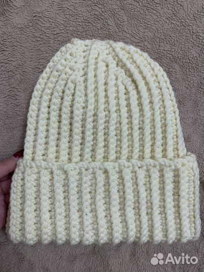 Шапка вязаная ручная работа