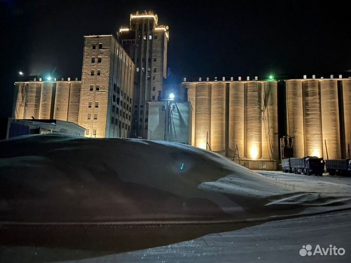 Гирлянда уличная / Фасадное освещение / Бахрома