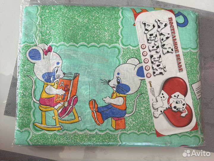 Комплетк постельного белья в детскую кровать