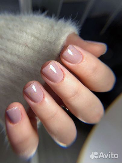 Маникюр с покрытием гель-лак (модель)