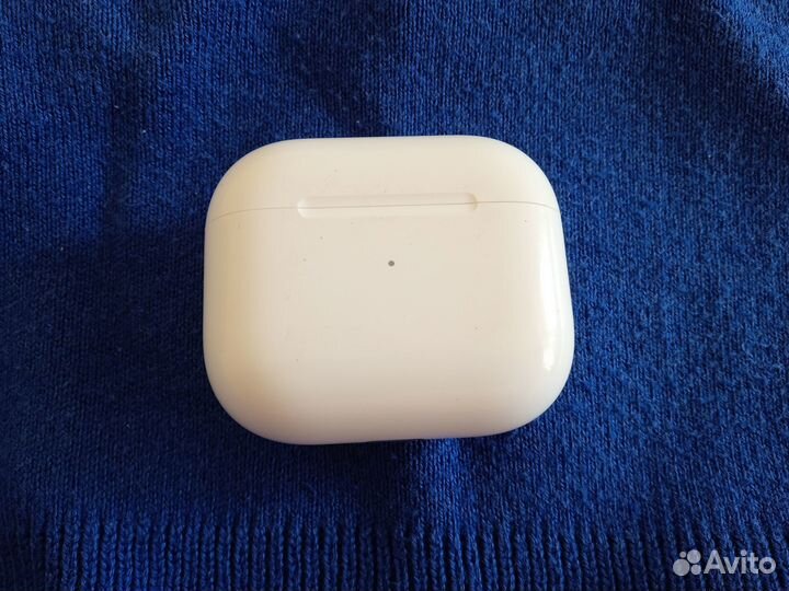 Кейс на AirPods 3