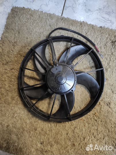 Автомобильный вентилятор