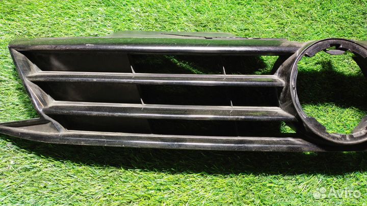 Решетка радиатора Volkswagen Jetta 6
