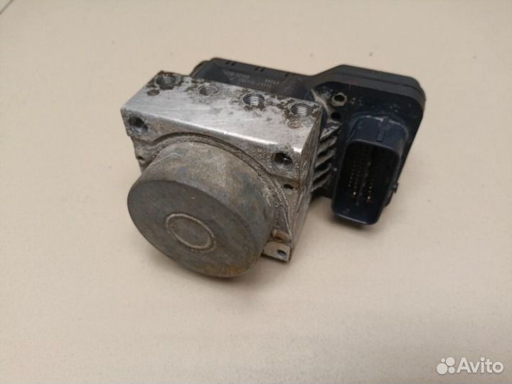 Блок ABS (насос) Toyota Corolla 1zrfe 1600CC 2007