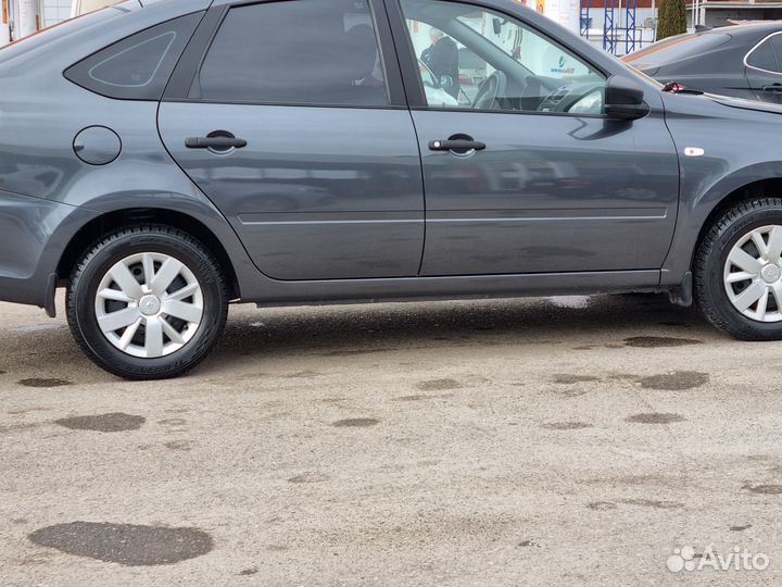 LADA Granta 1.6 МТ, 2021, 26 300 км