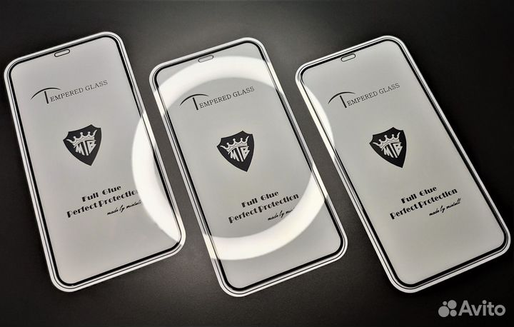 Защитные стекла пленки на разные модели телефонов