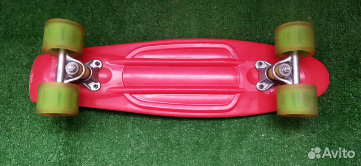 Пенни Борд со светящимися колесами длина 55*15см