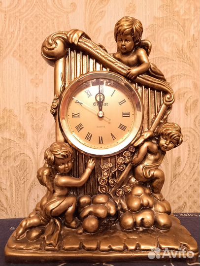 Часы антикварные