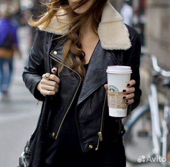 Продавец кофе