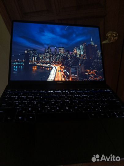 Huawei matebook 13