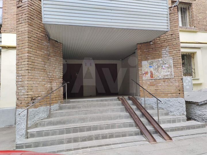 2-к. квартира, 60 м², 2/16 эт.