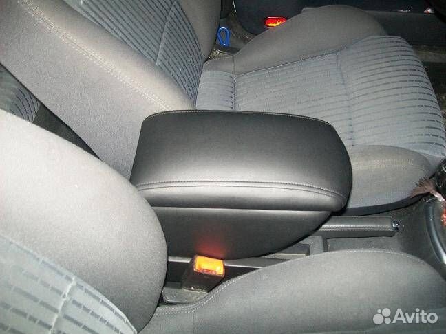 Подлокотник Skoda Octavia A4 Tour Шкода Октавия А4