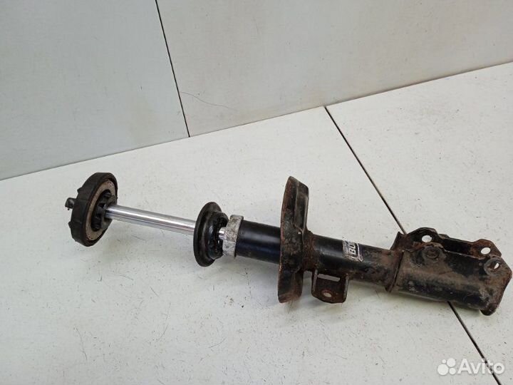 Амортизатор передний правый Opel Astra J 2010-2017