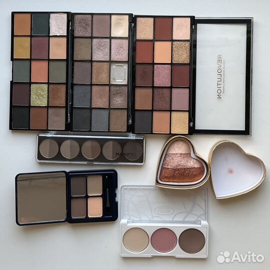 Косметика тени для глаз и бровей
