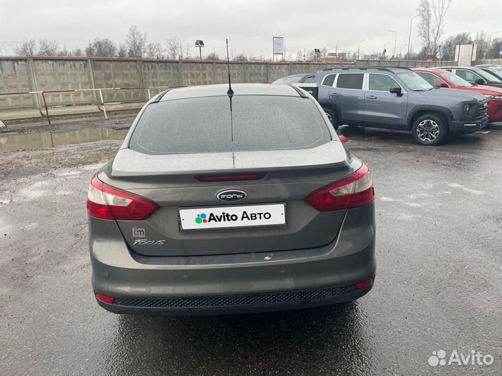 Ford Focus 1.6 МТ, 2013, 253 000 км