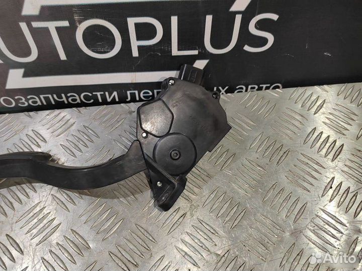 Педаль газа Toyota Camry XV40 2.4 2006-2011