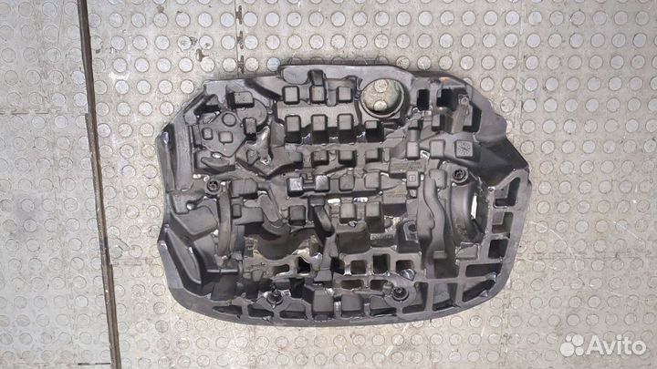 Накладка на двс Volvo XC40, 2019